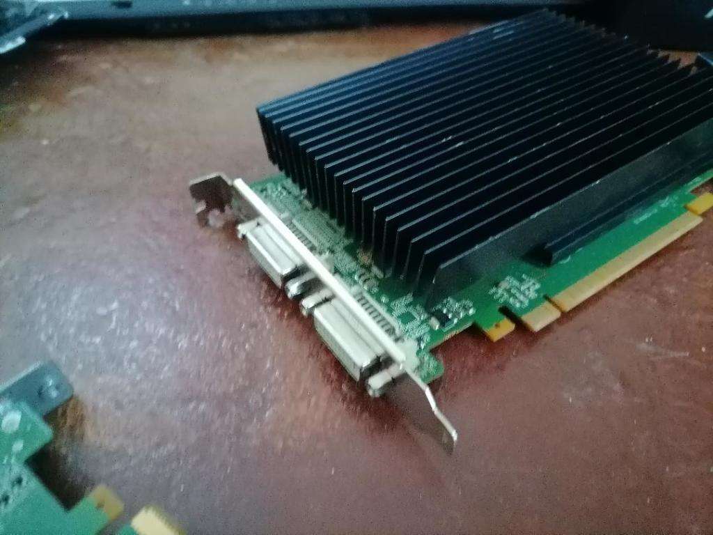 *COMPUTER SHOP LIQUIDATION*LOT OF ELECTRONICS*UPS,LAPTOP,GRAFIX CARDS ETC**ONE BID FOR THE LOT*