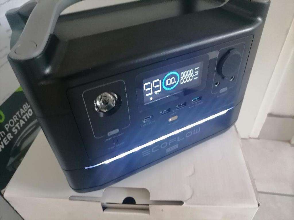 **GRAB THIS MACHINE**R30 FREIGHT*BRAND NEW ECO FLOW MAX 600W POWER STATION*R13 000 RETAIL**