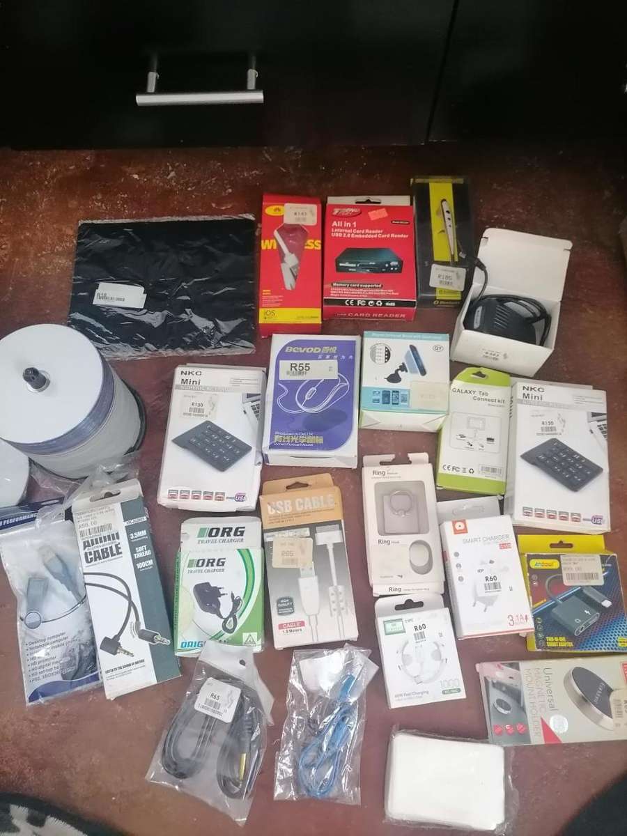 *COMPUTER SHOP LIQUIDATION*LOT OF MAINLY NEW ELECTRONICS*ONE BID FOR THE LOT AS PER PICS**