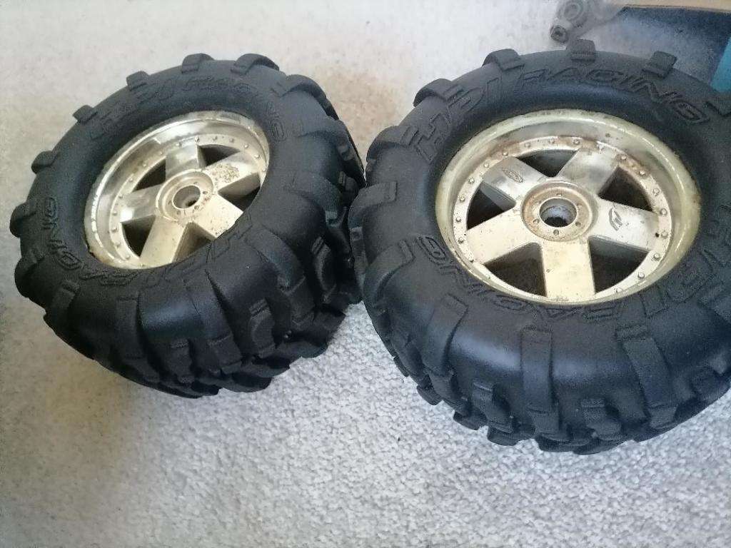 *AWESOME PROJECT*2 X HPI BIG SAVAGE NITRO TRUCKS WITH 2 MOTORS,MANY SPARES,NEW NUTS BOLTS,BEARINGS**