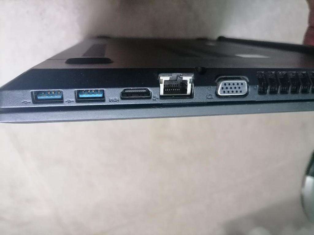 *TOP SPEC LAPTOP*I7 5TH GEN LENOVO E50, 8GB RAM 1TB HDD, W10,WIFI ETC**R11 000 RETAIL ON BOBSHOP*