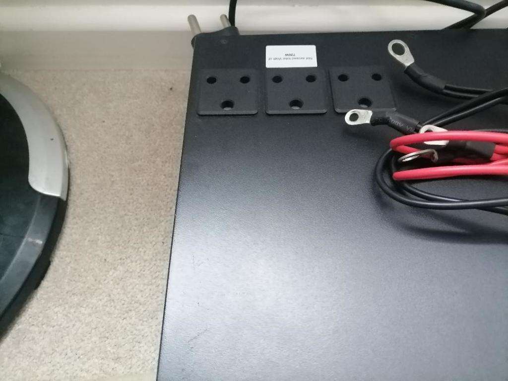 MECER 1200VA 12V INVERTER*UNTESTED,
