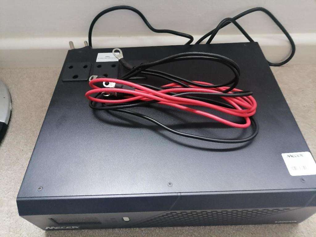 MECER 1200VA 12V INVERTER*UNTESTED,