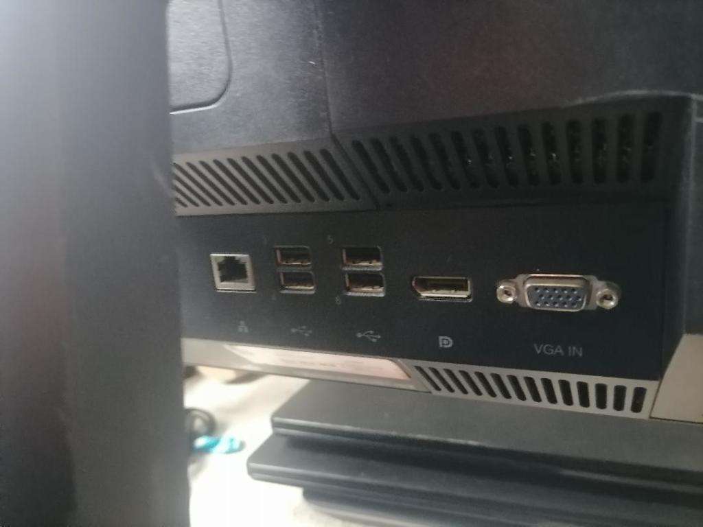 *i5 LENOVO M92Z ALL IN ONE PC,4GB RAM 250GB HDD, WIFI,WINDOWS 10/OFFICE*KEYBOARD/MOUSE INCL