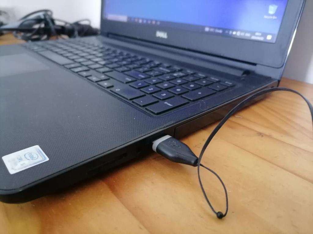 *AWESOME APRIL DEALS**I5 7TH GEN DELL INSPIRON 15, 8GB RAM, 56597*00GB HDD, W 10,ORIGINAL CHARGER*