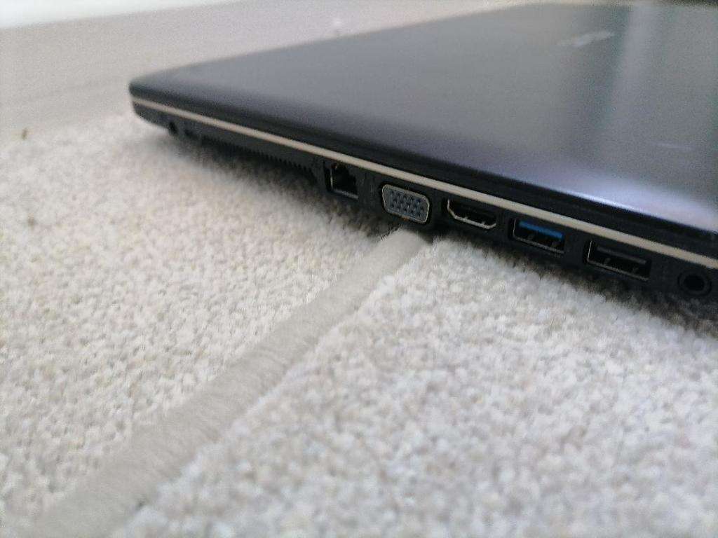 I3 ASUS F530L LAPTOP*NO CHARGER,NOT TESTED