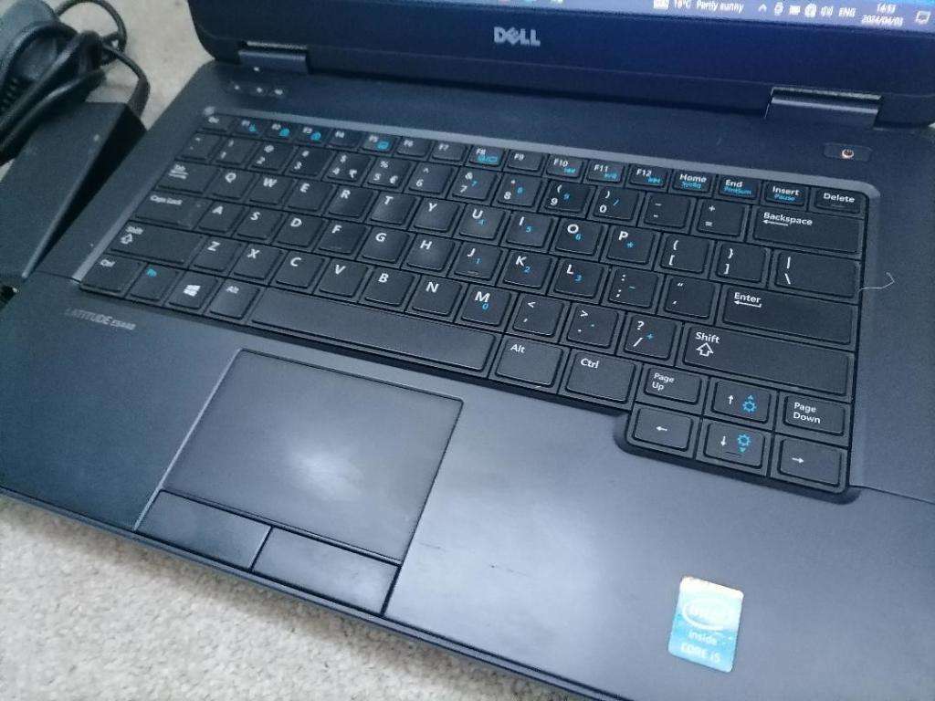 I5 4TH GEN DELL LATITUDE E5440 LAPTOP,8GB RAM, 500GB HDD,SIM SLOT,CHARGER