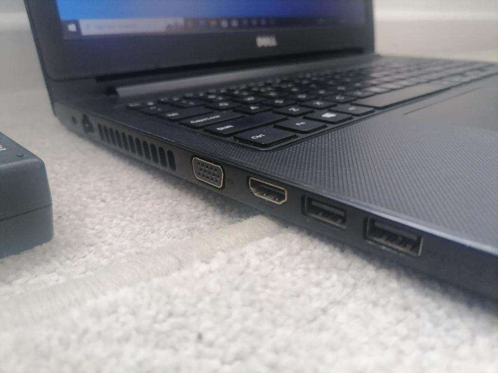 DELL VOSTRO 15 LAPTOP*i5 7TH GEN, 500GB HDD, 4GB RAM, W10, WIFI, BATTERY 100%