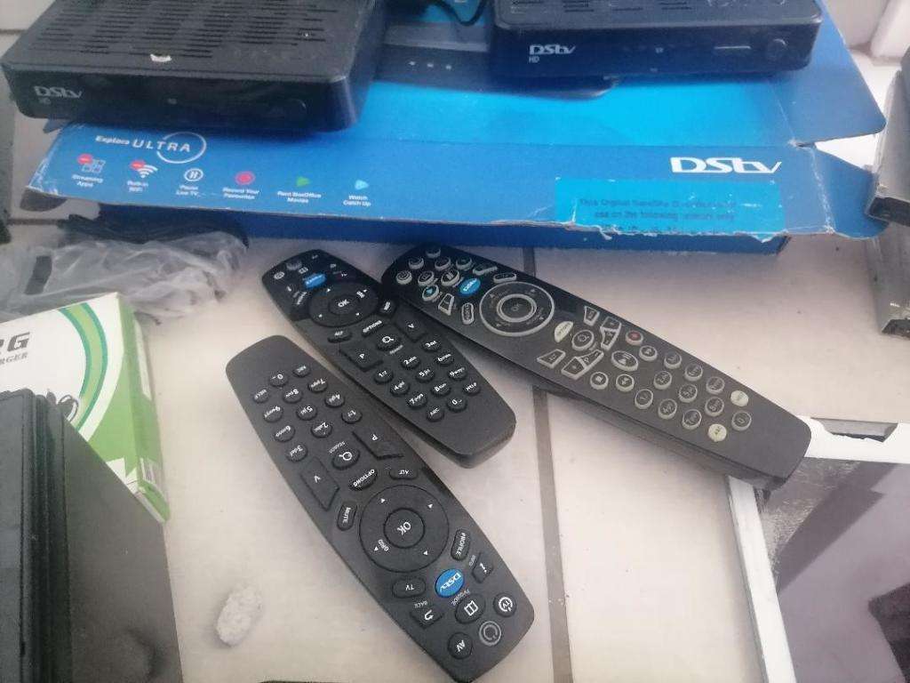 IPAD,CONNEX TABLET,DVD ROMS,DSTV,LAPTOP LOCK,UPS BATTERIES