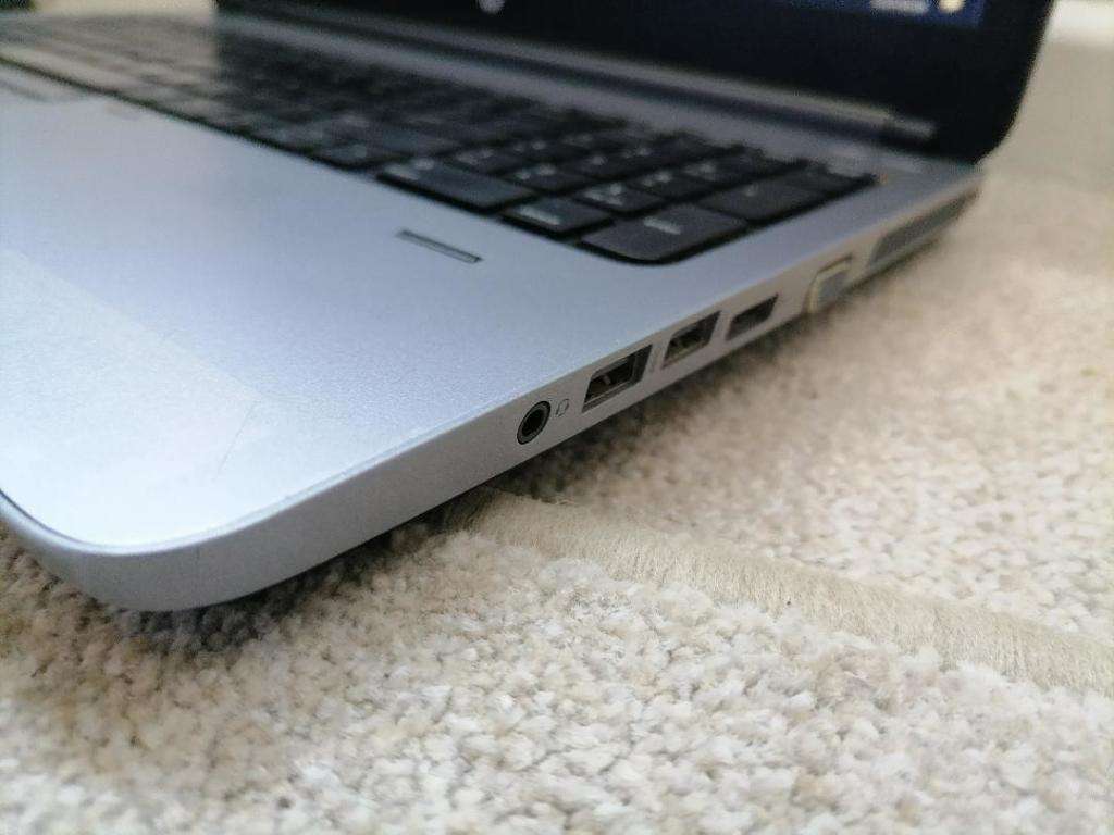 HP PROBOOK 655 AMD 10 5TH GEN, 8GB RAM,640GB HDD*CHARGER,BATTERY 100%