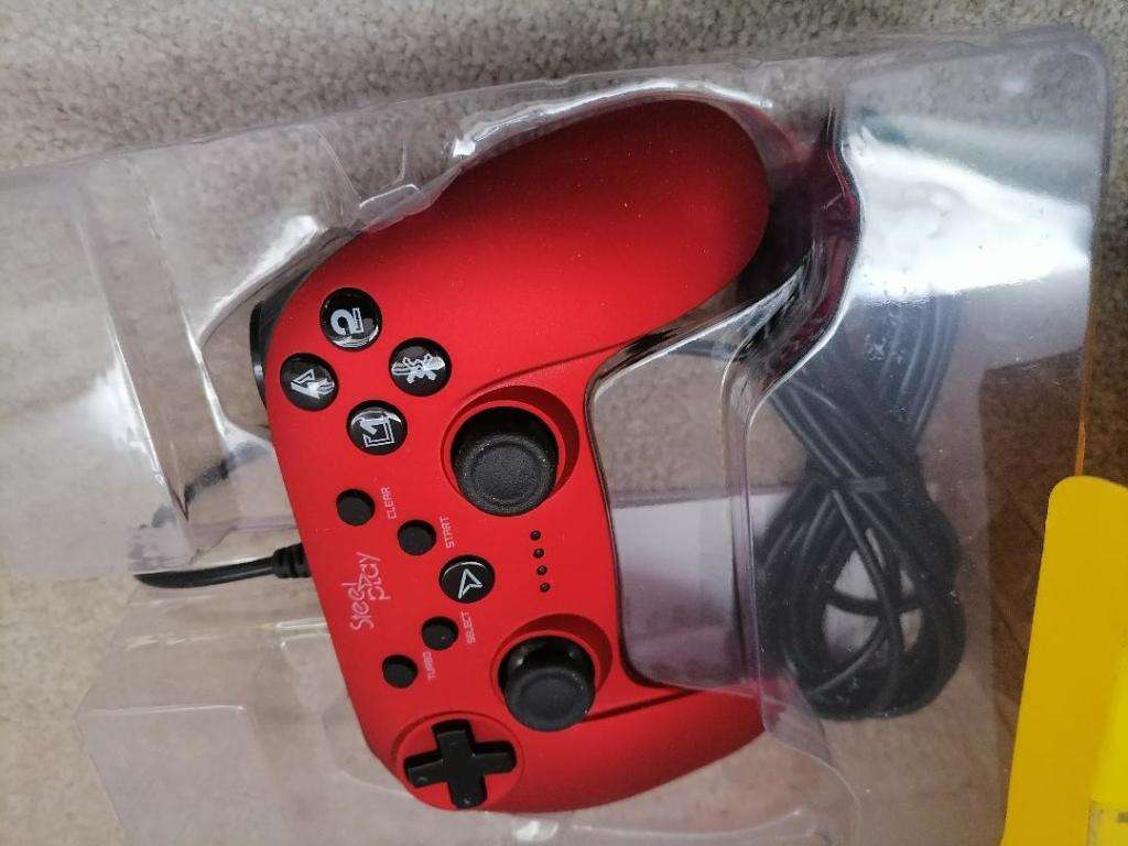 2 X BRAND NEW METALTECH PS3 WIRED CONTROLLERS*ONE BID FOR BOTH