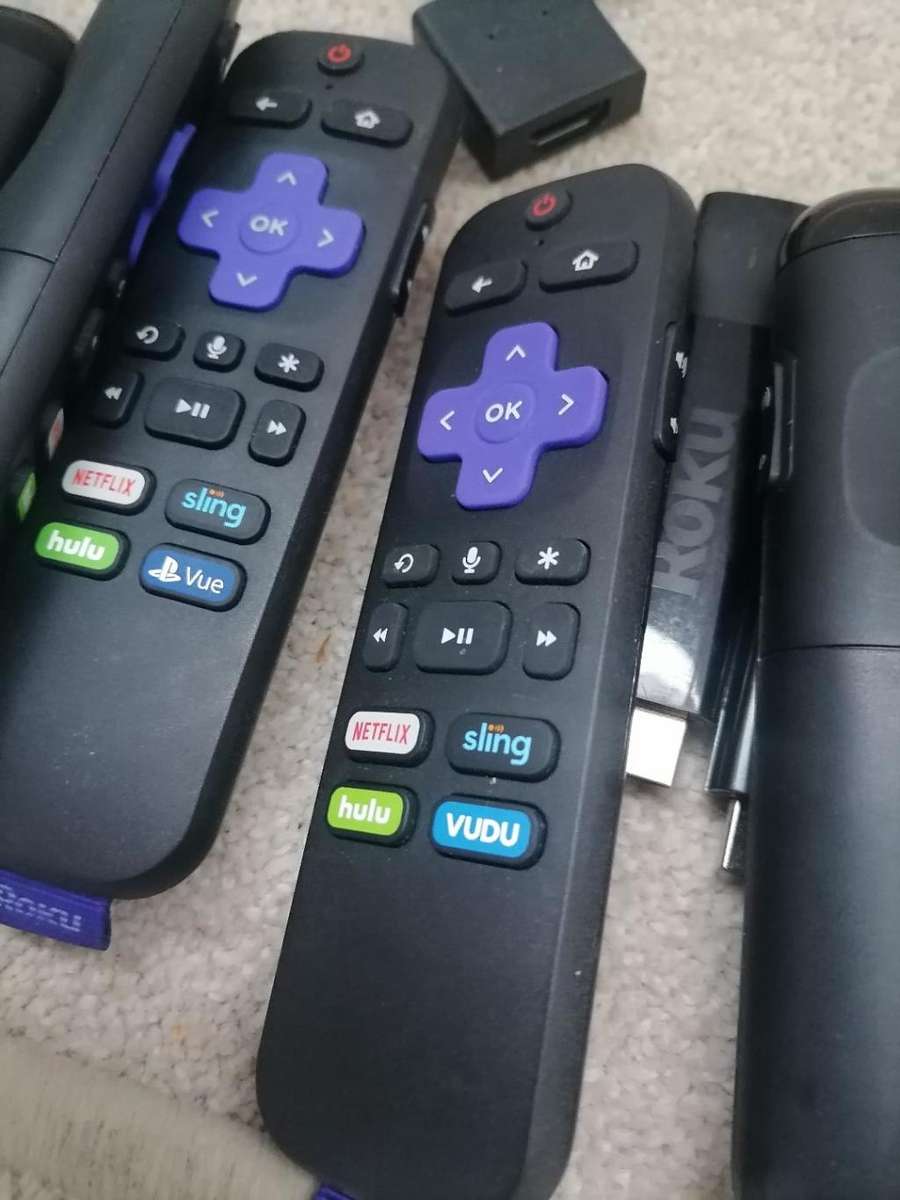 LOT OF 5 X ROKU STREEMING STICK WITH REMOTE*UNTESTED