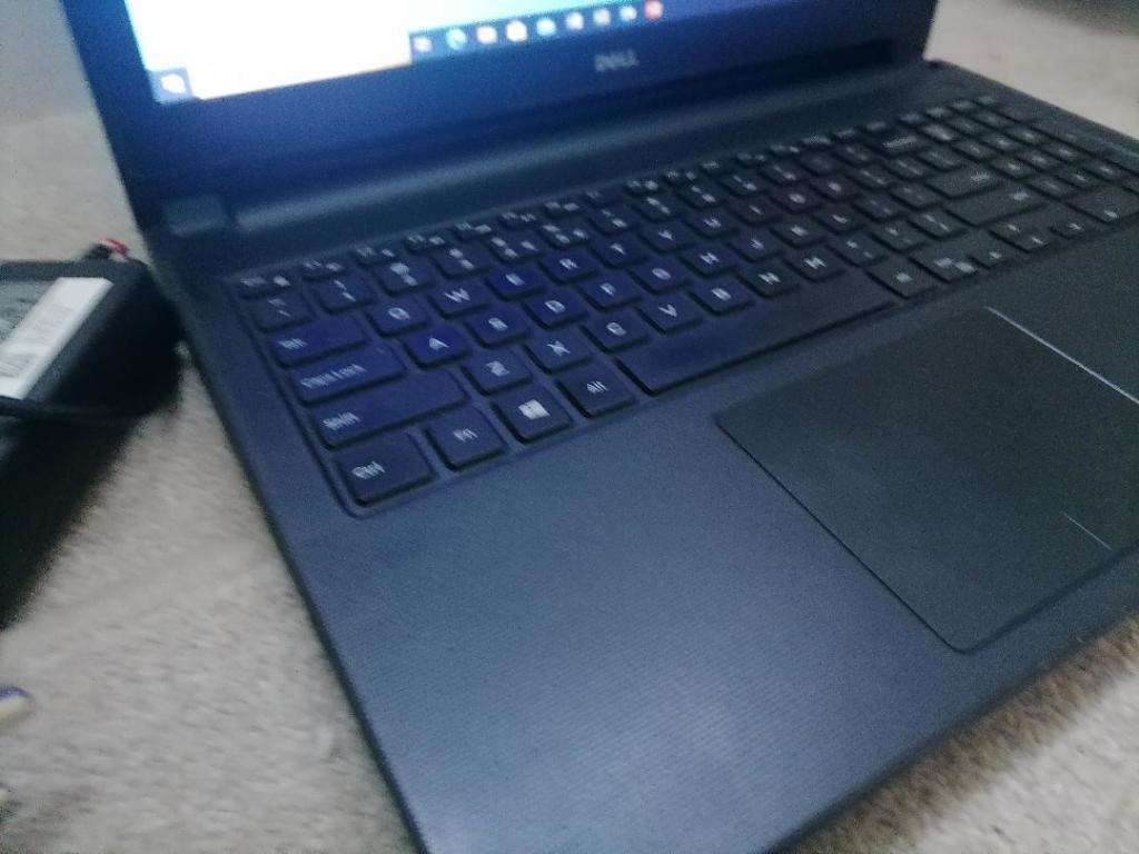 I5 DELL VOSTRO  LAPTOP,8GB RAM, 500GB HDD*,GHARGER