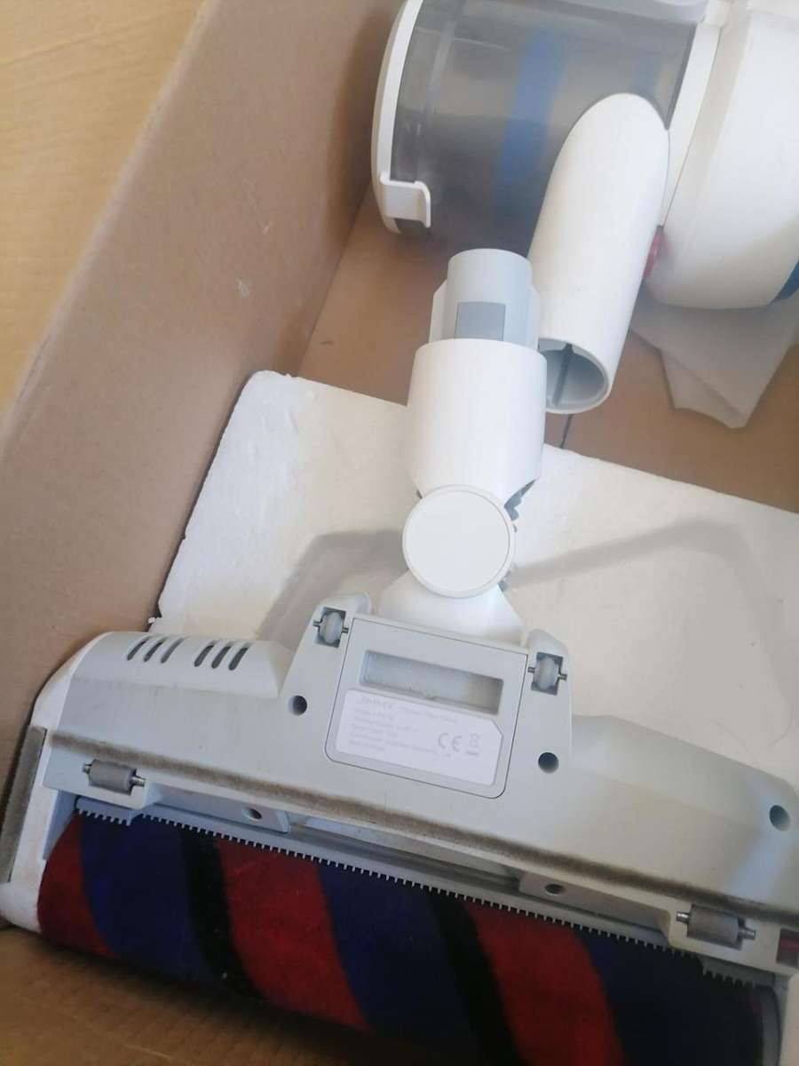 JIMMY JV 53 LITE BATTERY POWERED VACUUM IN BOX WITH ATTACHMENTS, NO CHARGER NOT TESTED