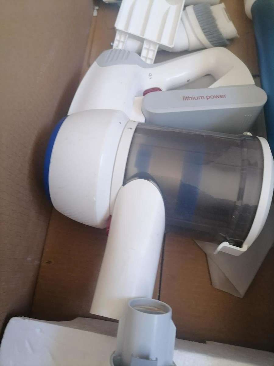 JIMMY JV 53 LITE BATTERY POWERED VACUUM IN BOX WITH ATTACHMENTS, NO CHARGER NOT TESTED