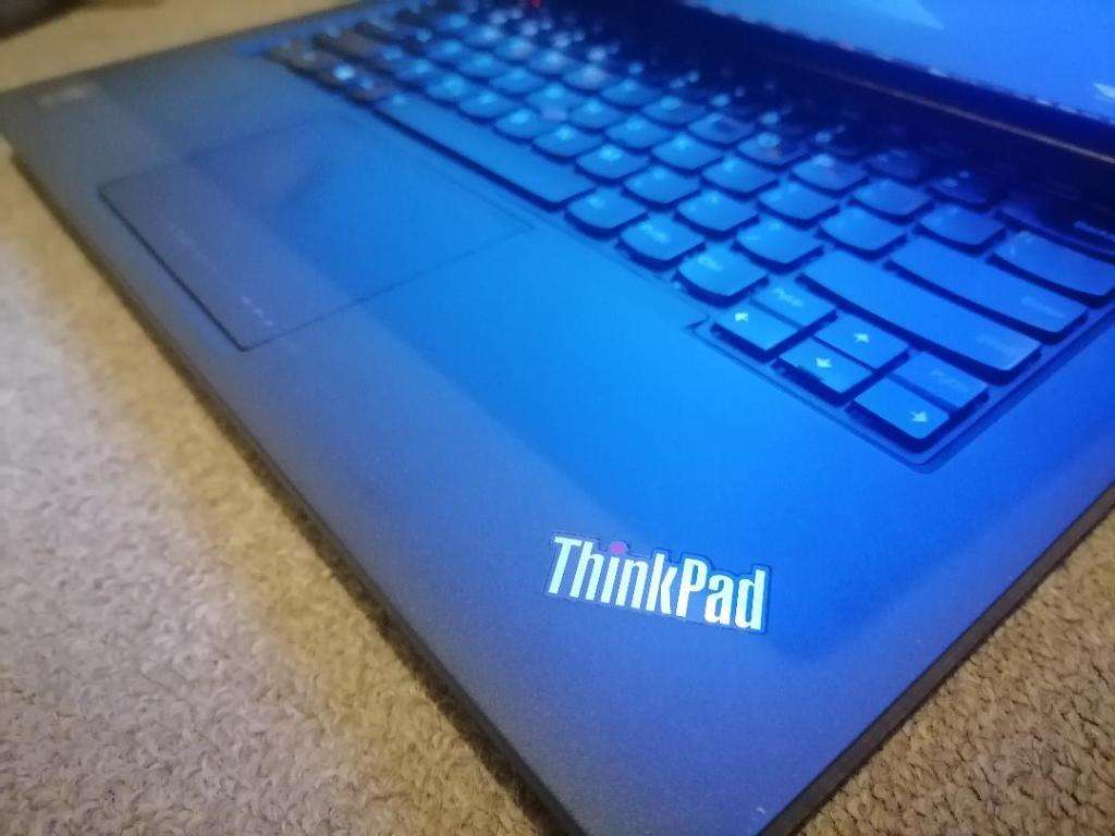 I5 LENOVO T440P 4TH GEN, 4GB RAM, 1TB HDD,BATTERY FAIR, LAPTOP EXCELLENT CONDITION