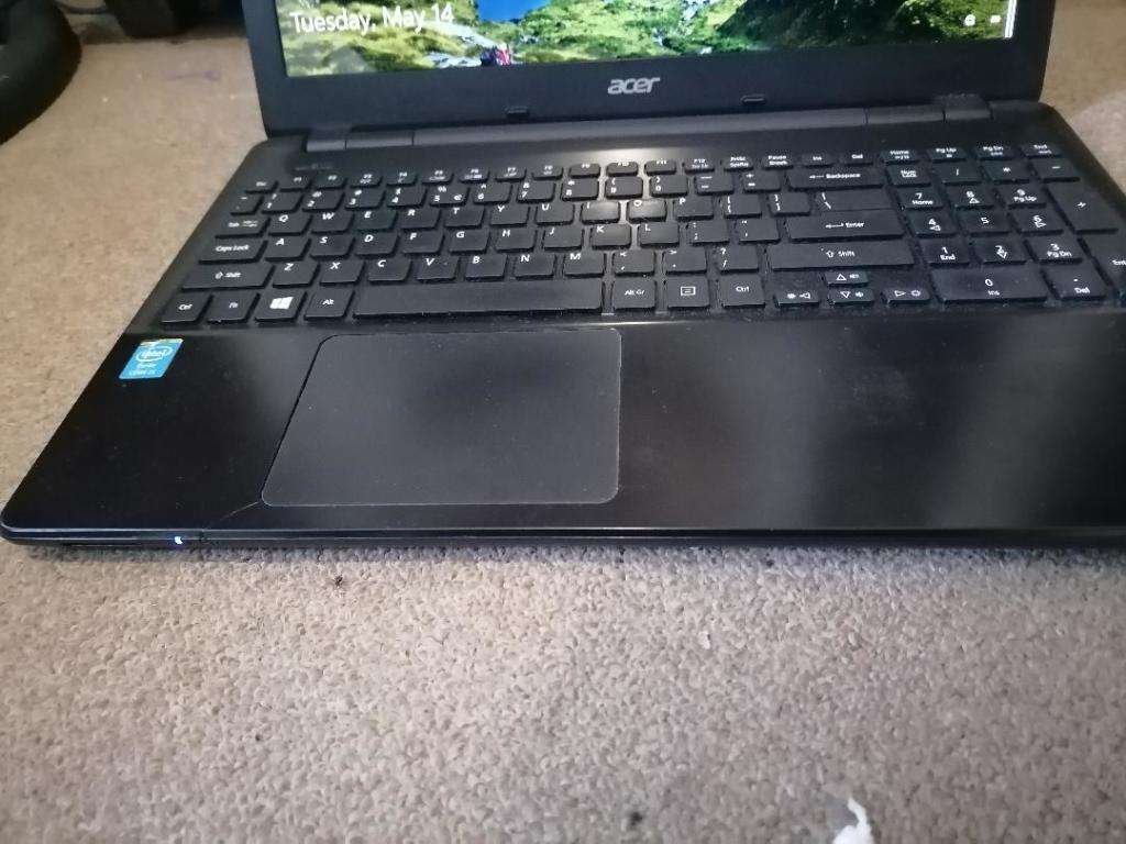 i5 ACER ASPIRE 4th GEN, E5-571 LAPTOP.250GB SSD,BATTERY 100%,CHARGER INCL,