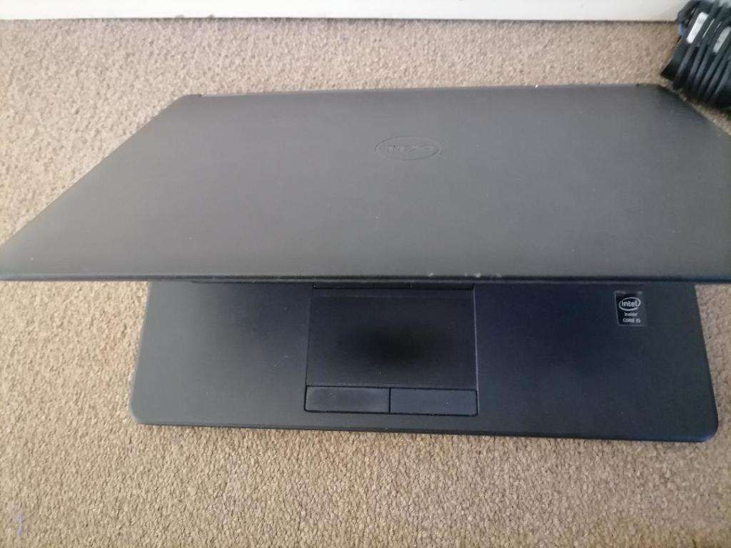 i5 DELL LATITUDE E7450 5TH GEN,4GB RAM,500GB HDD,BACKLIT KEYBOARD,BATTERY 100%,ORIGINAL CHARGER