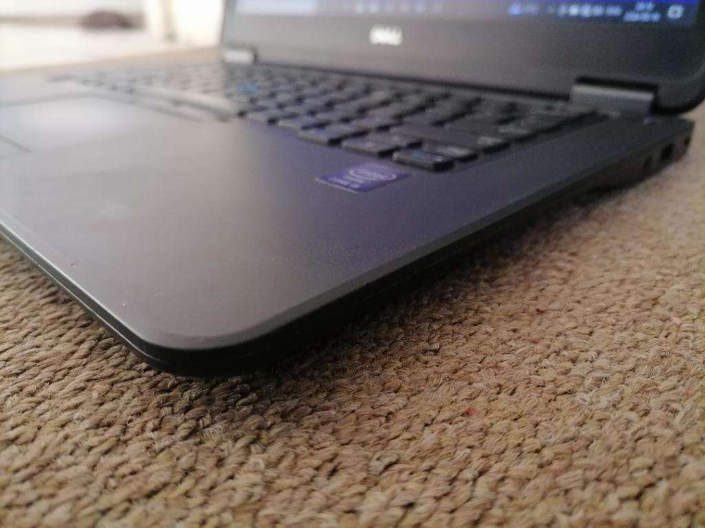 i5 DELL LATITUDE E7450 5TH GEN,4GB RAM,500GB HDD,BACKLIT KEYBOARD,BATTERY 100%,ORIGINAL CHARGER