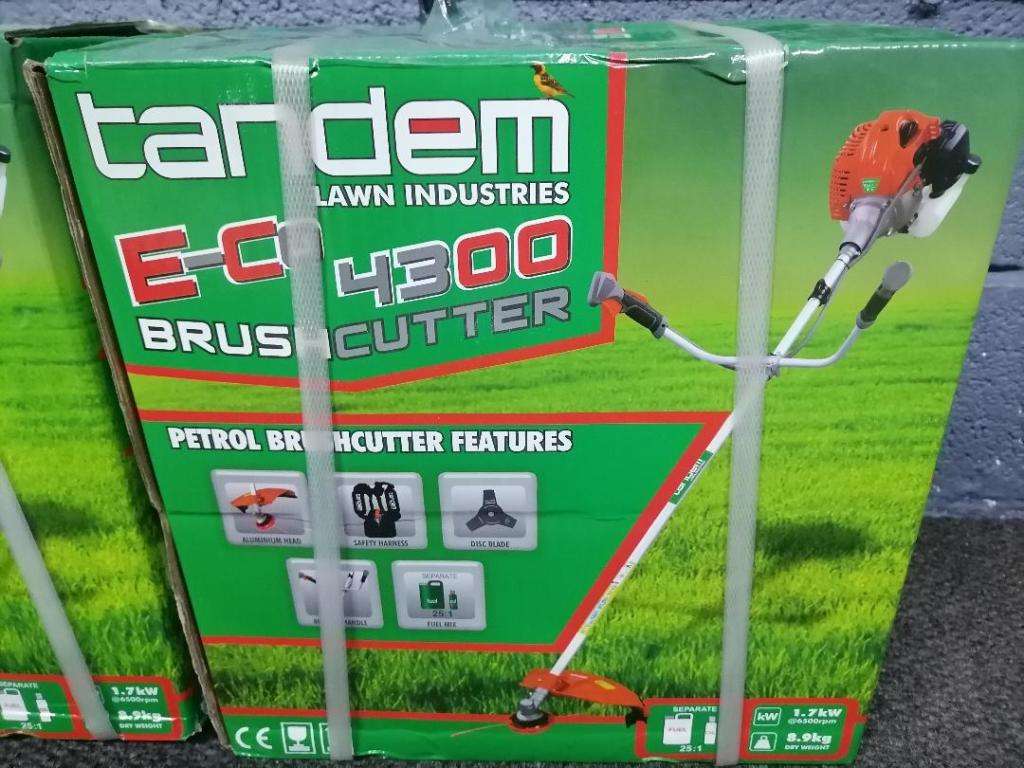 TANDEM 43CC PETROL BRUSH CUTTER+HARNESS+ACCESSORIES