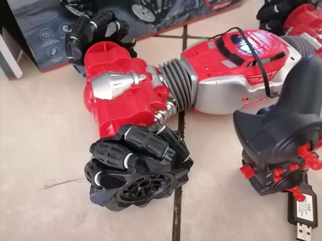 BULK LOT OF TOYS, DRONE,REMOTE HELICOPTER,OFF ROAD RC CAR,CAMING CONSOL,UNTESTED LOT,ONE BID FOR LOT