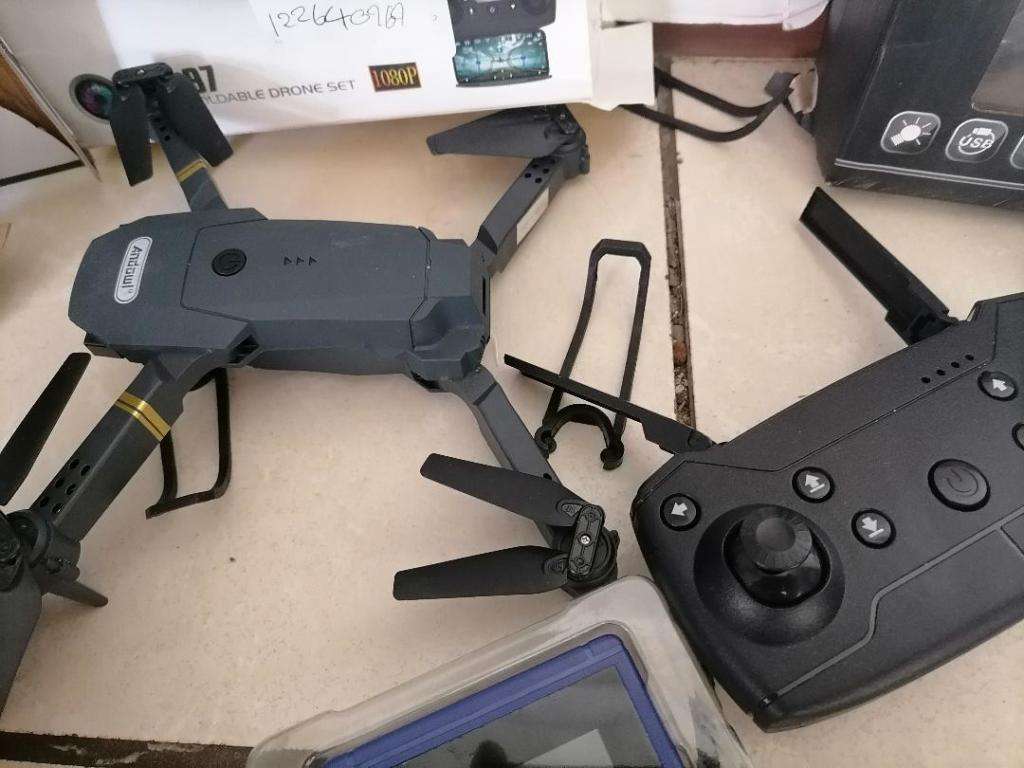 BULK LOT OF TOYS, DRONE,REMOTE HELICOPTER,OFF ROAD RC CAR,CAMING CONSOL,UNTESTED LOT,ONE BID FOR LOT