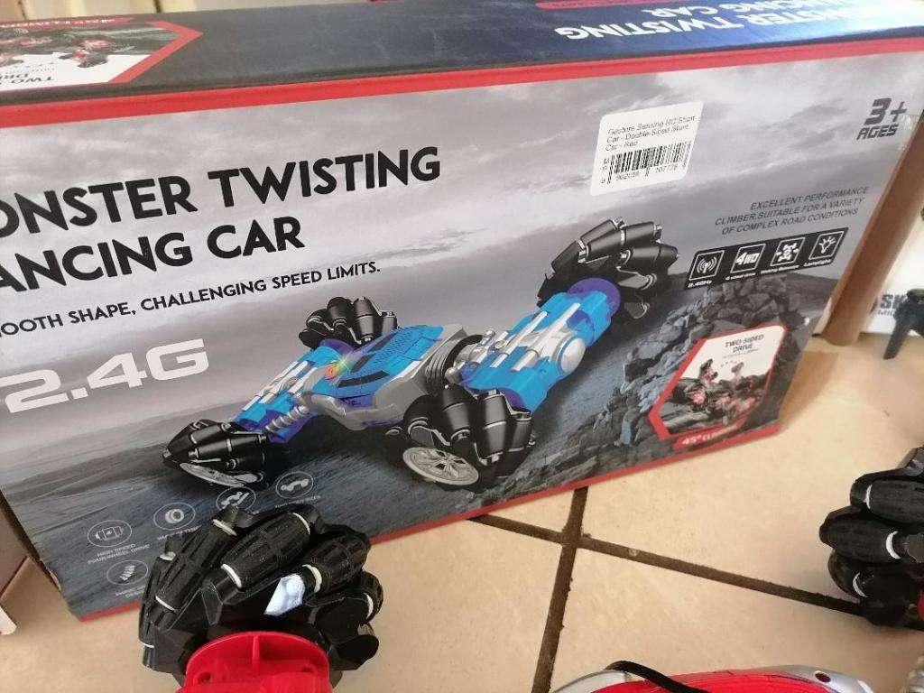 BULK LOT OF TOYS, DRONE,REMOTE HELICOPTER,OFF ROAD RC CAR,CAMING CONSOL,UNTESTED LOT,ONE BID FOR LOT