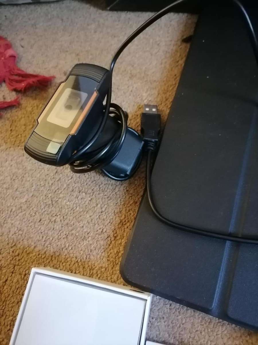 BULK LOT OF UNTESTED ITEMS, SMART WATCHES,JBL HEADSET,AIR PODS,GAMING CONTROLLERS, ONE BID FOR LOT