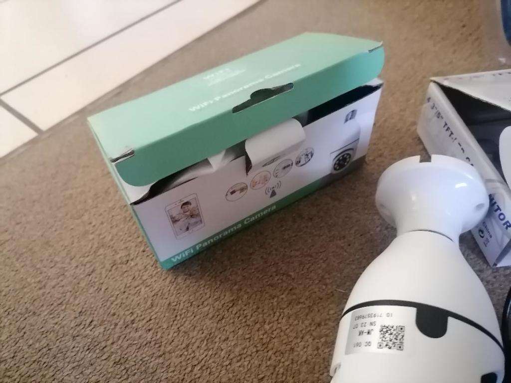 BULK LOT OF UNTESTED ITEMS,CAR LCD SCREE,PS4 HEADSET,AIR PODS,BT SPEAKER,SMART WATCH,CCTV CAMERA