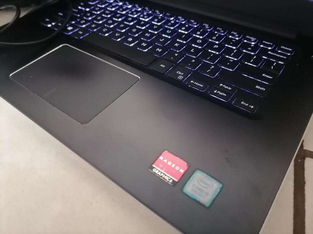 i5 DELL VOSTRO 8TH GEN, 8GB RAM, 256 NVME HDD,W10/OFFICE, LAPTOP BAG,CHARGER,BACK LIT KEYBOARD