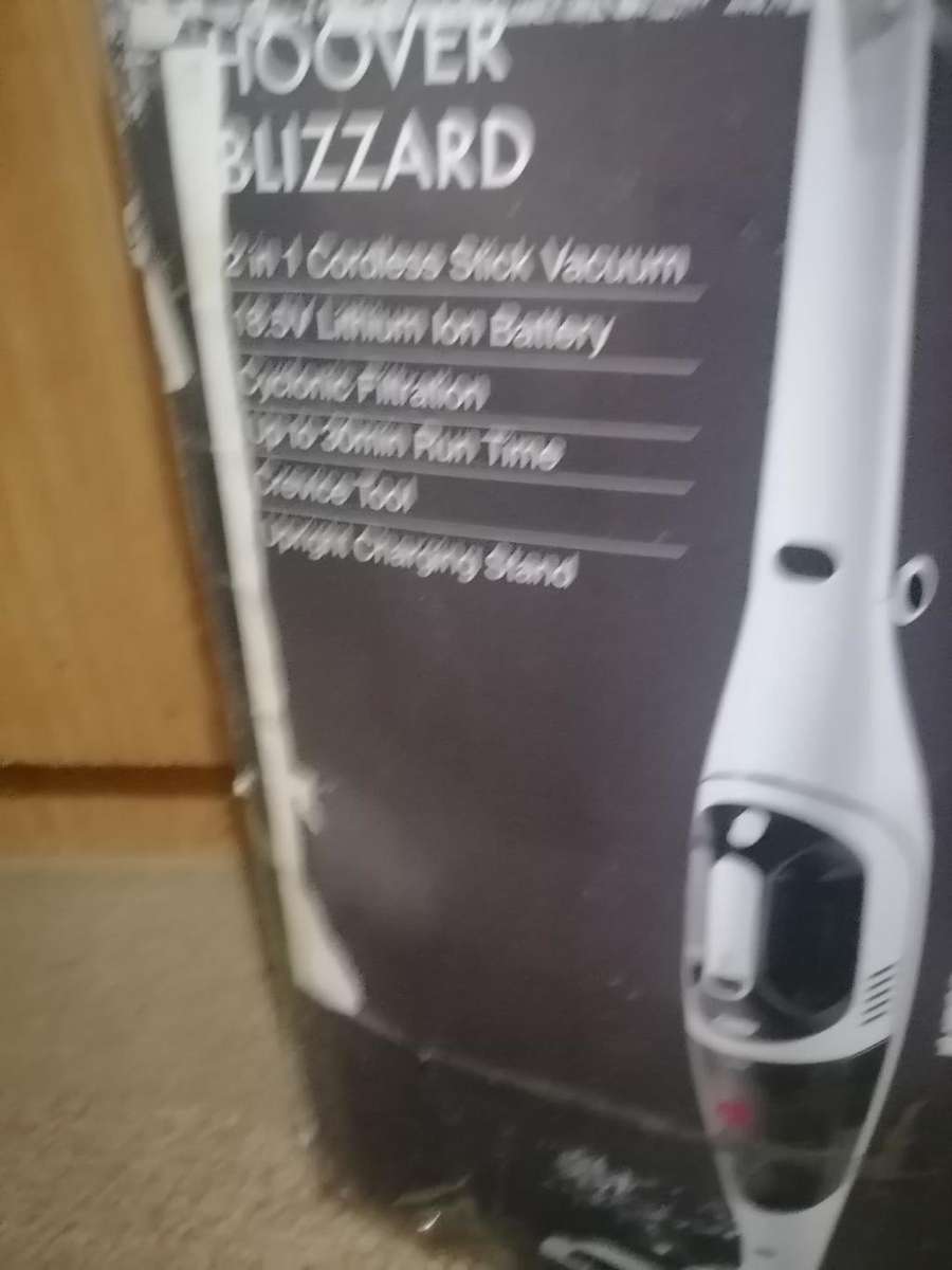 HOOVER BLIZZARD VACUUM, NO CHARGER, UNTESTED