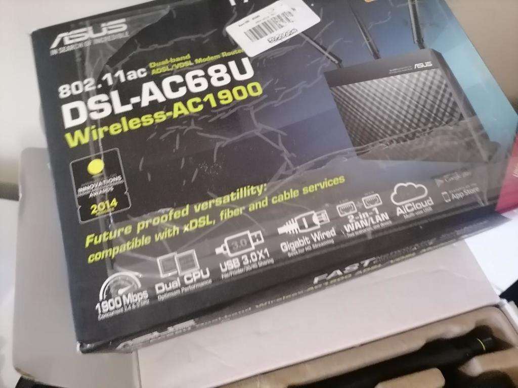 BULK LOT OF ELECTRONICS, ASUS AC1900 WIFI ROUTER,PROLINE UPS,WIRELESS CONTROLLER, ONE BID FOR LOT