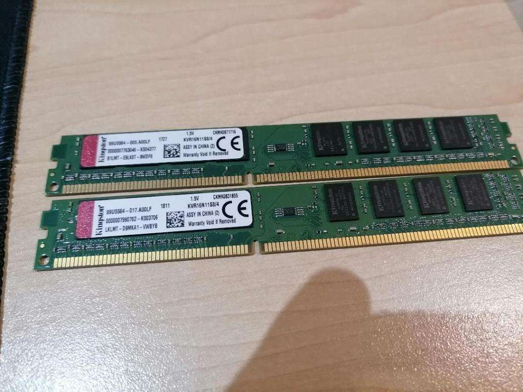 BRAND NEW  2 X Kingston - Value Ram 4GB 1600MHz DDR3 CL11 DIMM SR x8(ONE BID FOR 2)