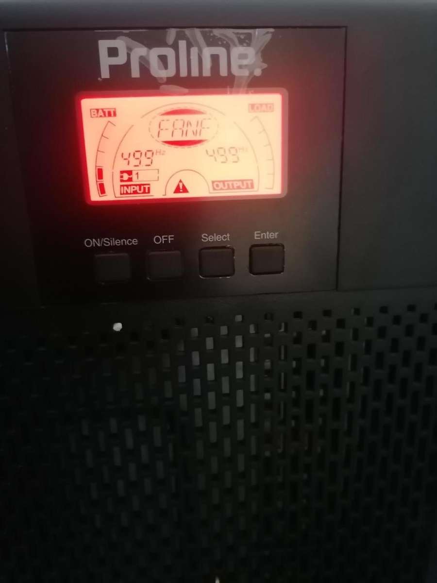 PROLINE I3000 G2 3KVA UPS WITH BUILT IN BATTERIES, WORKING, POWER CORD INCL