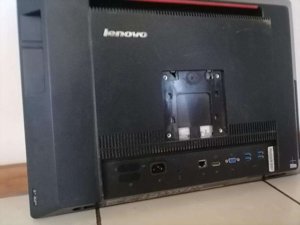 I7 LENOVO 24 INCH 3RD GEN 4GB RAM, 320GB HDDALL IN 1 PC.*SOLD AS IS