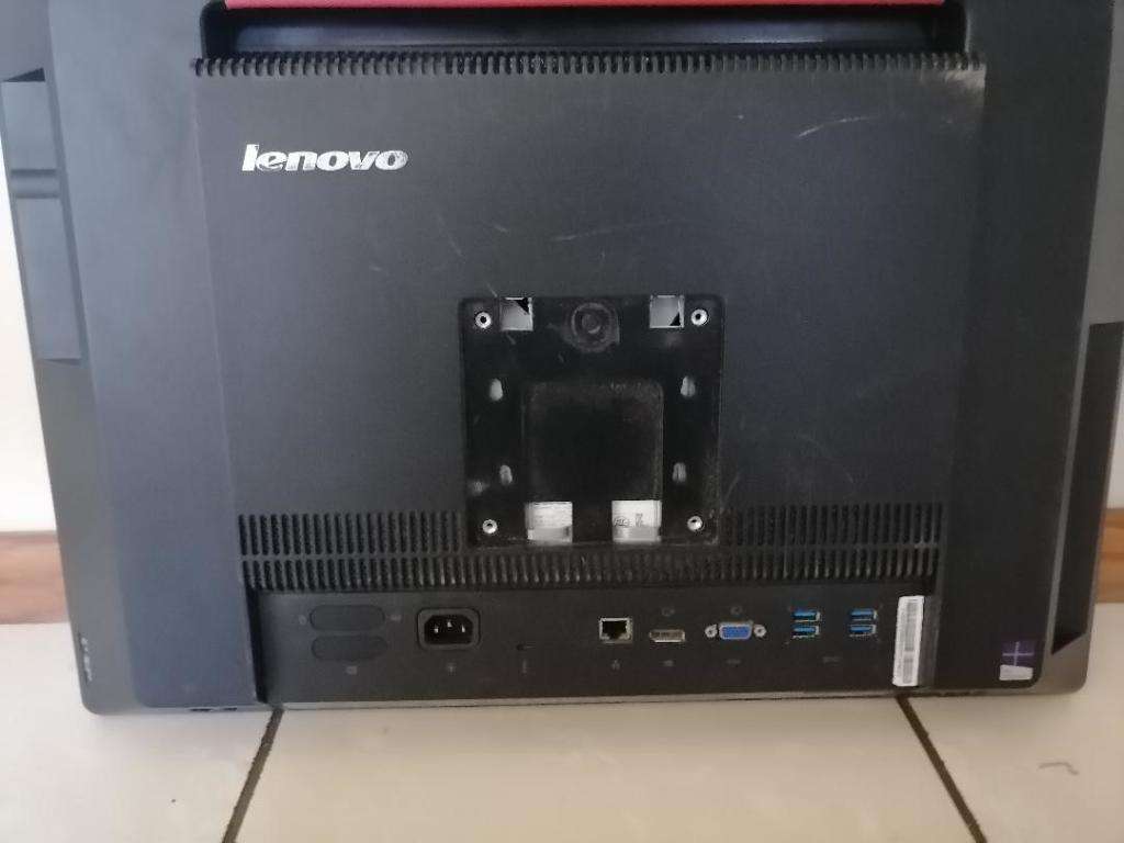 I7 LENOVO 24 INCH 3RD GEN 4GB RAM, 320GB HDDALL IN 1 PC.*SOLD AS IS