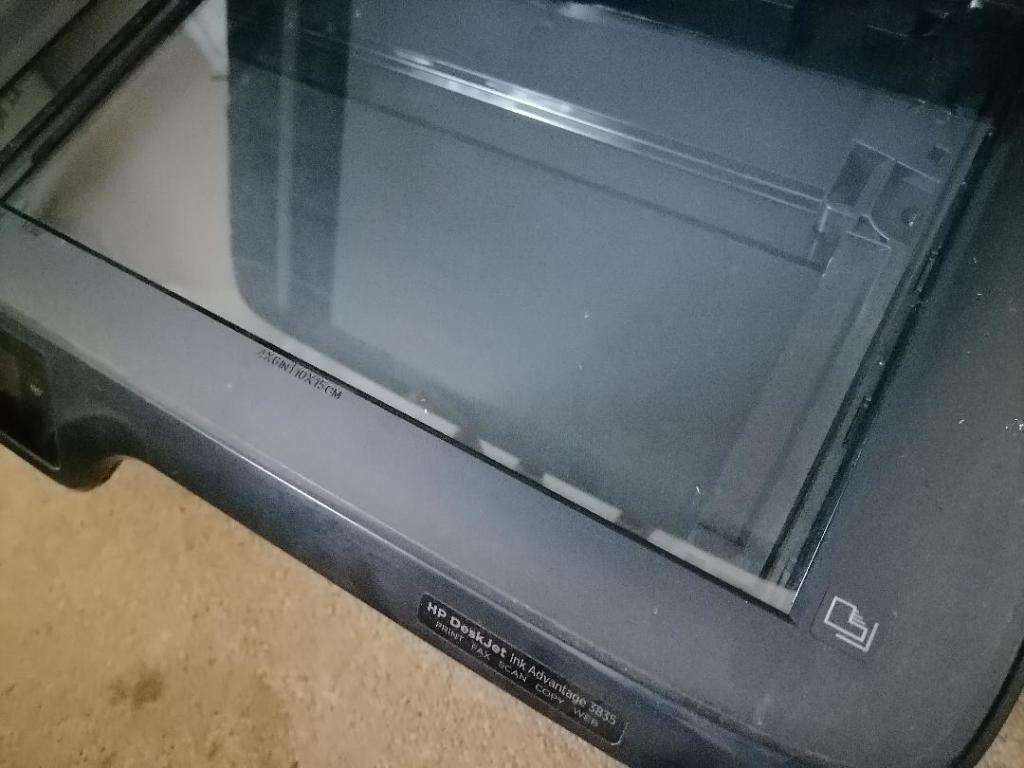 LIQUIDATION ITEM:LOT OF 2 X PRINTERS, HP3835 +EPSON STYLUS SX130*ONE BID FOR BOTH*UNTESTED*