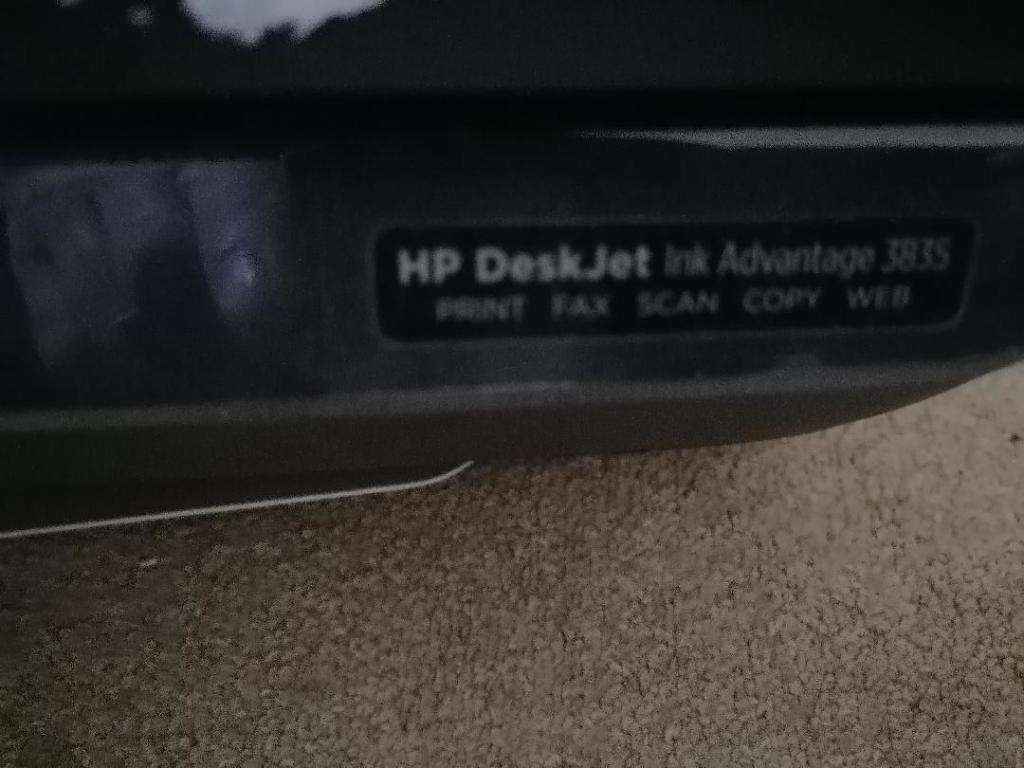 LIQUIDATION ITEM:LOT OF 2 X PRINTERS, HP3835 +EPSON STYLUS SX130*ONE BID FOR BOTH*UNTESTED*