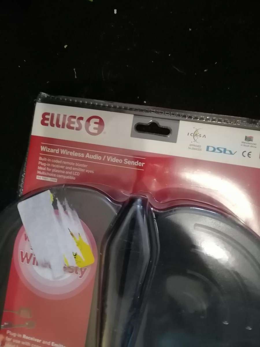 LOT OF NEW ELLIES ELECTRONICS*ONE BID FOR THE LOT AS PER PICS*