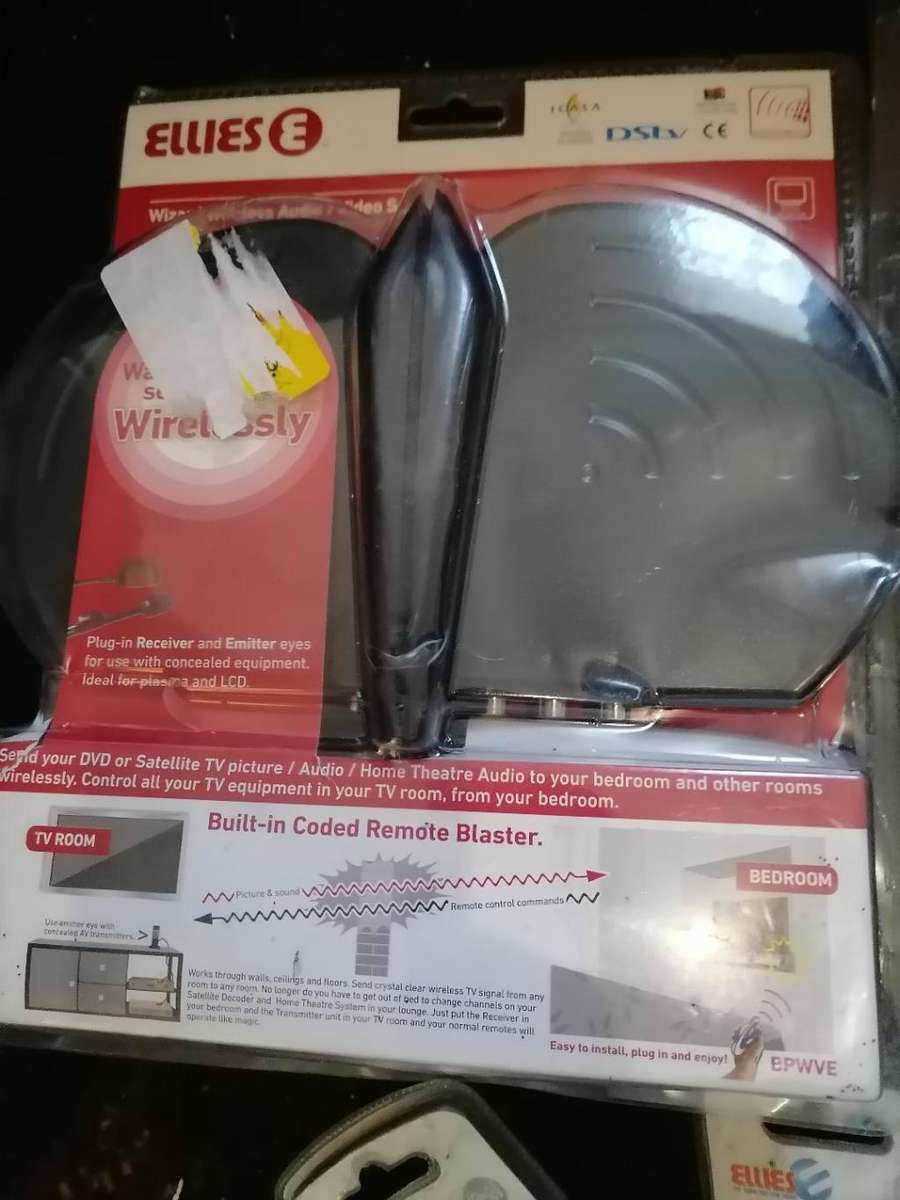 LOT OF NEW ELLIES ELECTRONICS*ONE BID FOR THE LOT AS PER PICS*