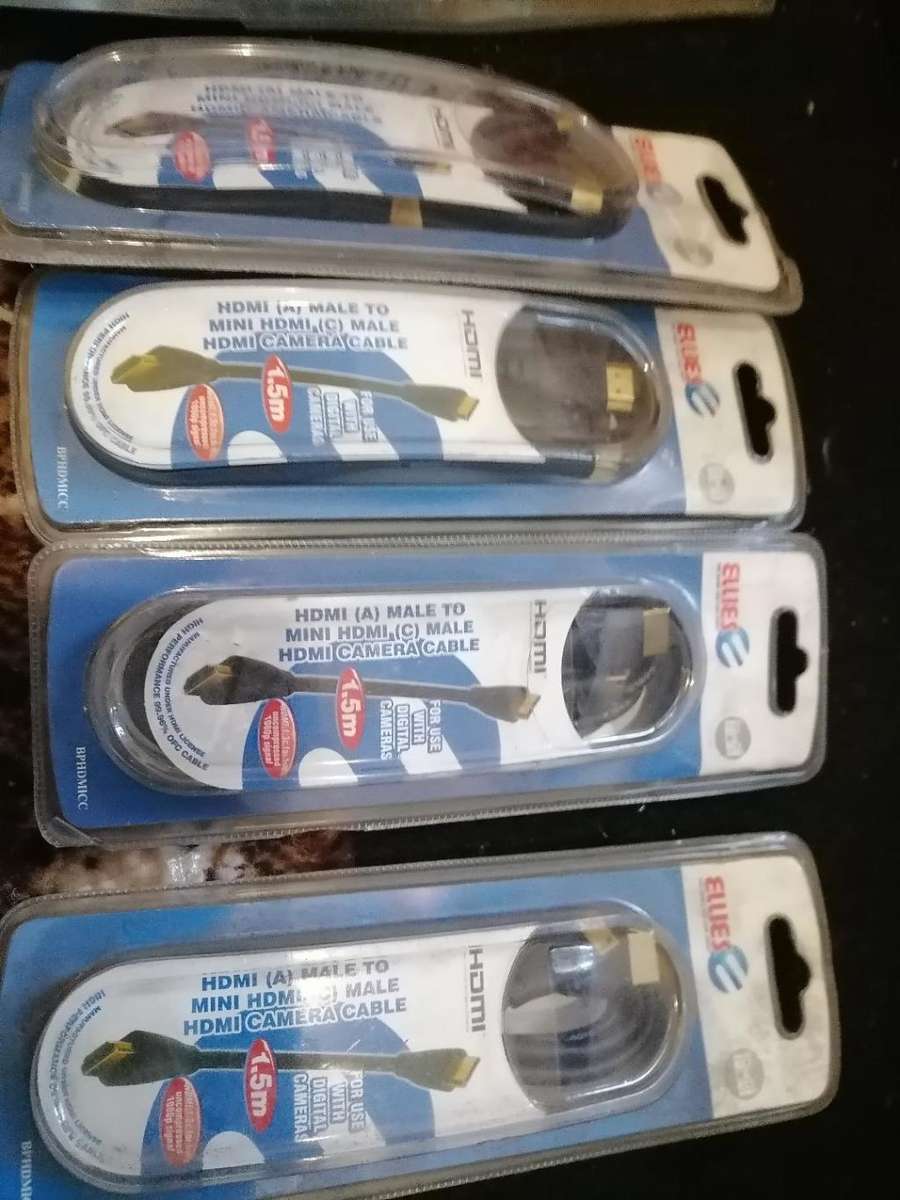 LOT OF NEW ELLIES ELECTRONICS*ONE BID FOR THE LOT AS PER PICS*