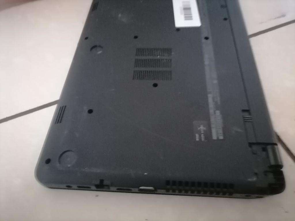 *HP 250  I3 LAPTOP,NO POWER CORD, UNTESTED, SOLD AS IS**