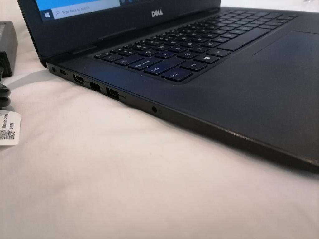 IMMACULATE I5 DELL 3490 8TH GEN, 8GB RAM, 256SSD M2,BATTERY PERFECT,BACKLIT KEYBOARD
