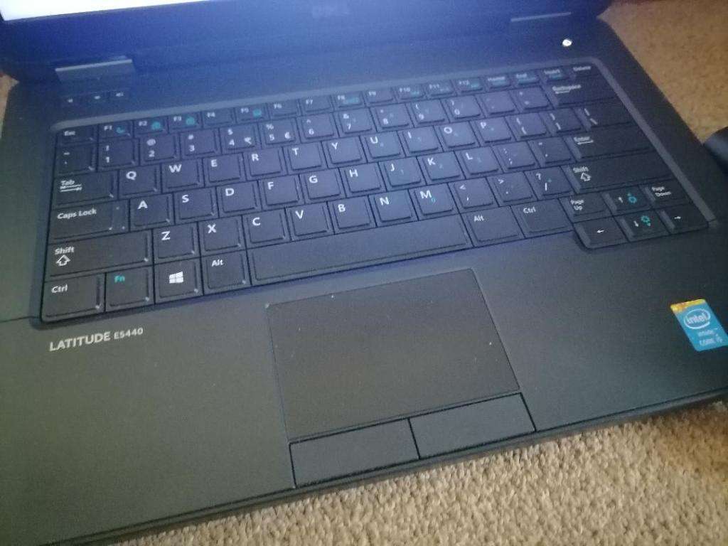 EXCELLENT i5 DELL LATITUDE E5440 4TH GEN ,4GB RAM,500GB HDD, SIM SLOT,BATTERY 100%,CHARGER INCL