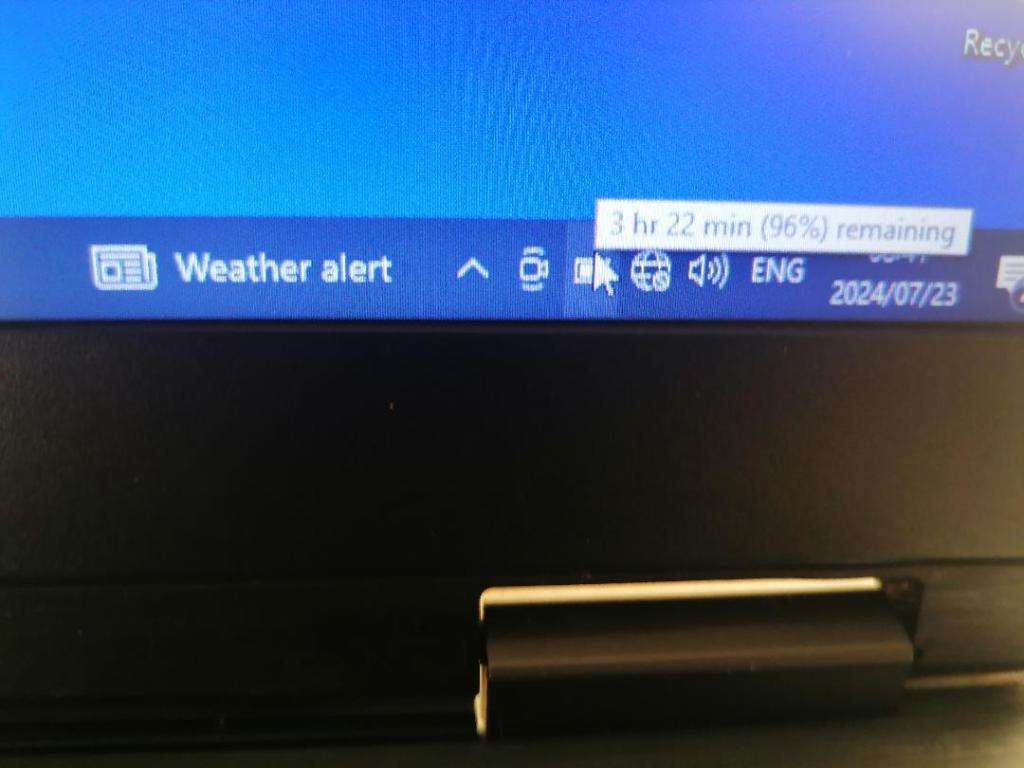 EXCELLENT i5 DELL LATITUDE E5440 4TH GEN ,4GB RAM,500GB HDD, SIM SLOT,BATTERY 100%,CHARGER INCL