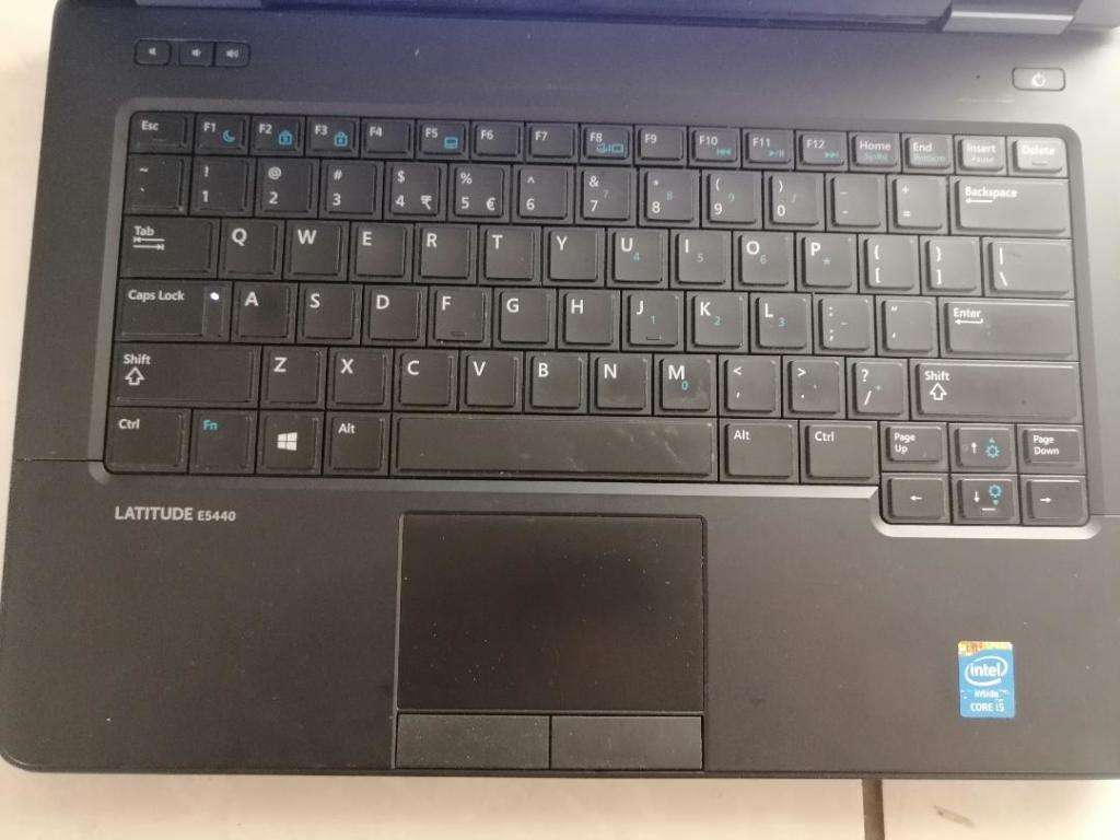 EXCELLENT i5 DELL LATITUDE E5440 4TH GEN ,4GB RAM,500GB HDD, SIM SLOT,BATTERY 100%,CHARGER INCL