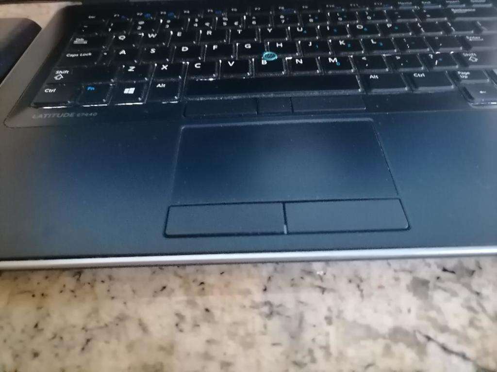 EXCELLENT i7 DELL LATITUDE E7440 4TH GEN ,8GB RAM,1TB HDD,SIM SLOT,BATTERY 100%,CHARGER INCL