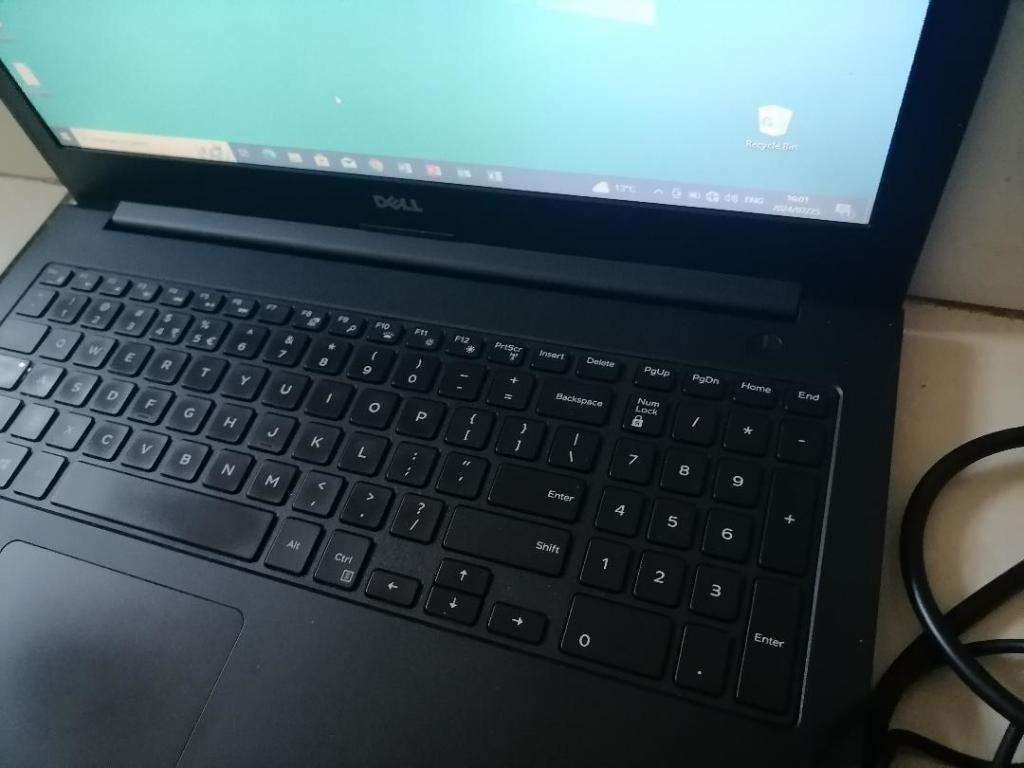 IMMACULATE I5 DELL LATITUDE 3550 5TH GEN, 8GB RAM, 500GB HDD. BATTERY 100%,ORIGINAL CHARGER*