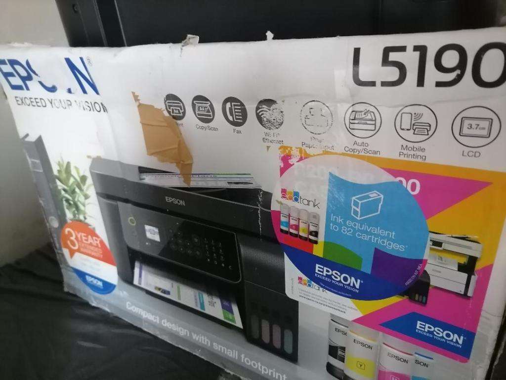 EPSON L5190 INKTANK PRINTER WITH CABLE IN BOX*NOT FEEDING PAPER*