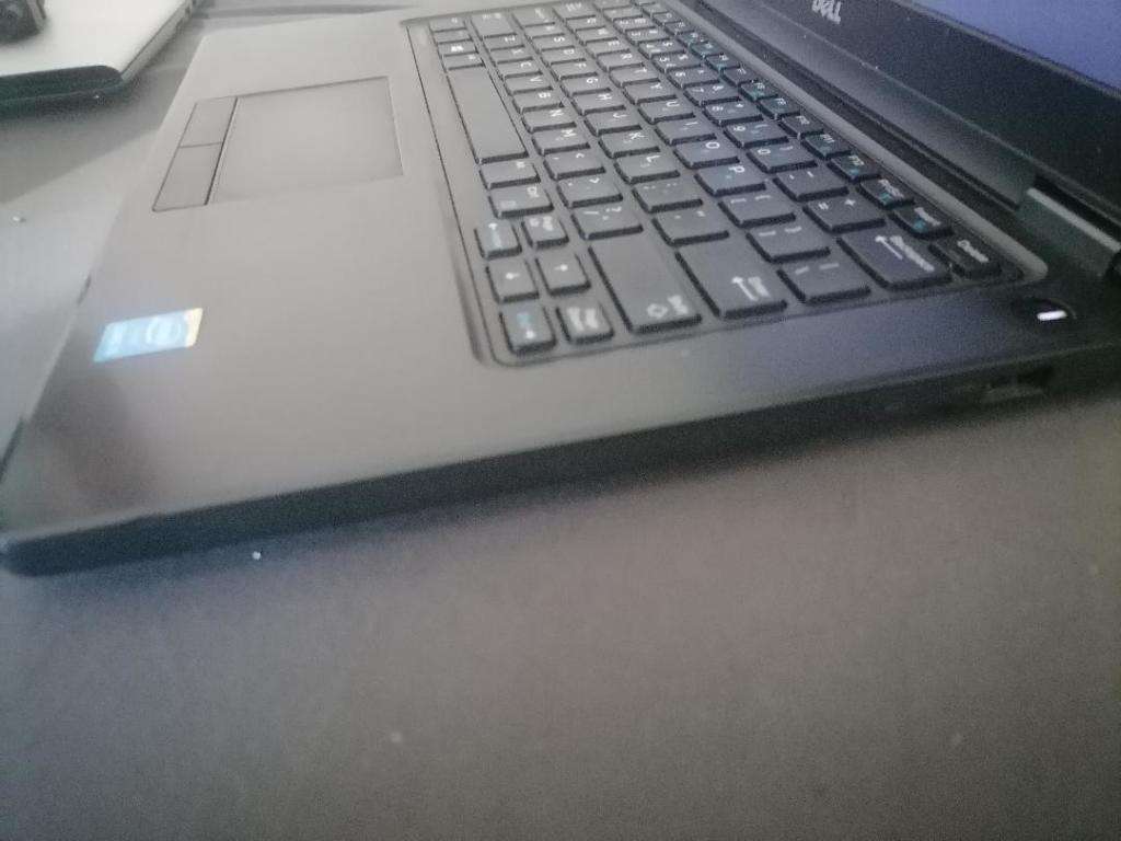 **i5 DELL LATITUDE E5450 5TH GEN,4GB RAM, 500GB HDD,BATTERY 100%,ORIGINAL CHARGER**